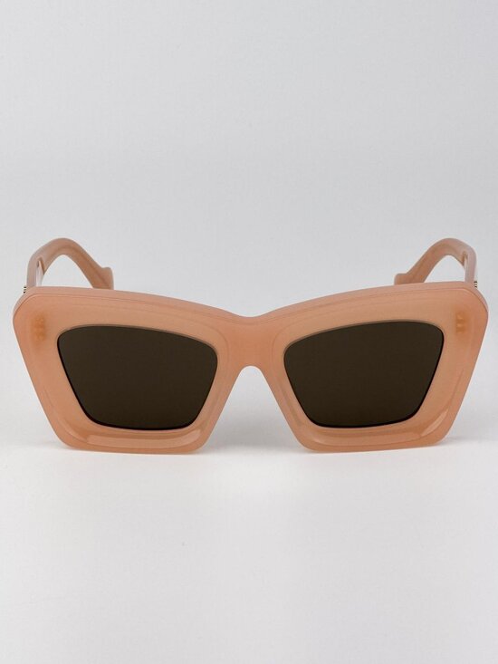Loewe Women Sunglasses – Nude Pink/Brown Cat Eye Frame (LW40145F 72E)